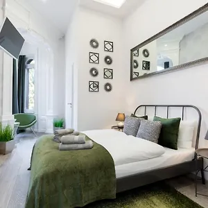 Hotel Sb, Boedapest